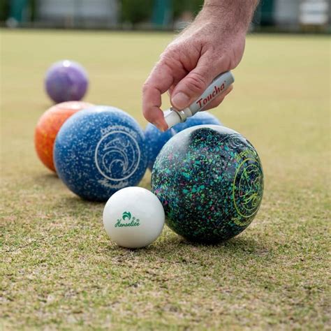 Lawn Bowls For Sale & Supplies - Shop Online | Henselite