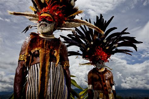 Papua New Guinea - Culture in Transition — Brent Stirton