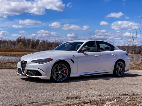 2020 Alfa Romeo Giulia Quadrifoglio review: Impassioned performance ...