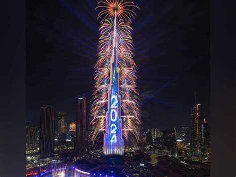 Watch: Dubai welcomes 2024 with spectacular fireworks display at Burj ...