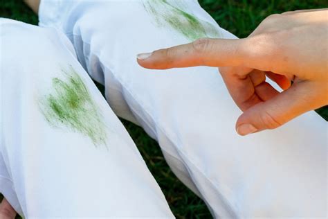 How to Remove Grass Stains: 3 Tricks That Work - Brightly