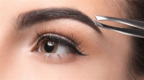 5 Benefits of Professional Eyebrow Shaping | Kim Gallo Esthetics