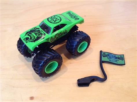 Julian's Hot Wheels Blog: Gas Monkey Garage Monster Jam Truck (2017 ...