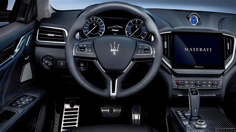 Maserati ghibli interior – Artofit