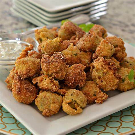 Southern Fried Okra with Jalapeno Yogurt Sauce | FaveSouthernRecipes.com