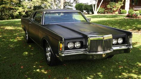 No Reserve: 1971 Lincoln Continental Mark III | Bring a Trailer