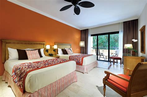 Rooms - Grand Palladium Colonial Resort & Spa - Riviera Maya | Transat