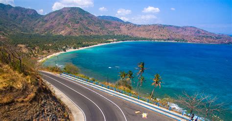 Liburan di Pantai Senggigi Lombok? Coba Kegiatan Seru Ini | tiket.com