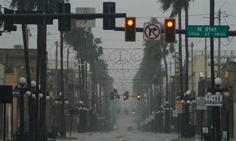 As Hurricane Ian makes landfall, Florida faces historic storm surge | Grist