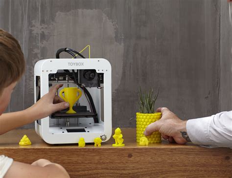 Toybox One-Touch 3D Toy Printer creates beautiful little models at the ...