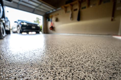 Garage Floor Coatings: Epoxy Vs Polyurea — Twin Cities Resurfacing ...