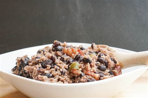 Instant Pot Cuban Black Beans And Rice - The Bean Bites