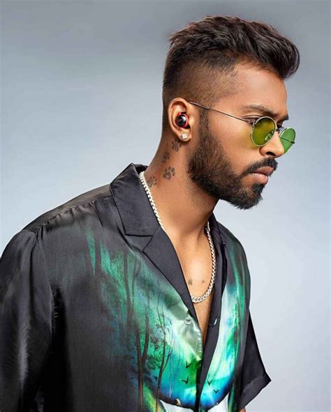 Hardik Pandya Bio, Wiki, Age, Height, Wife, Net Worth & More