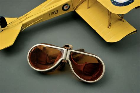 Vintage Aviator Tinted Flying Goggles