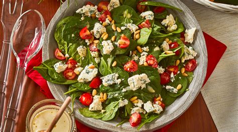 Spinach-Gorgonzola Salad Recipe | Wisconsin Cheese