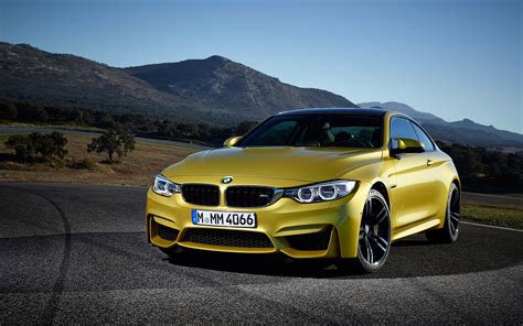 2015 BMW M4 Coupe Wallpapers | SuperCars.net