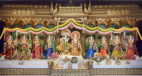 Iskcon Radha Krishna | Krishna pictures, Radha krishna images, Krishna ...