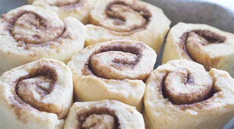 The Most Delicious Cinnamon Scrolls - The Organised Housewife