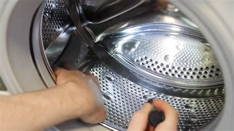 How to Remove A Stuck Item From A Washing Machine Drum | eSpares