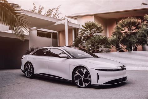 Lucid Air Dream Edition in due versioni, Performance o Range: dettagli ...