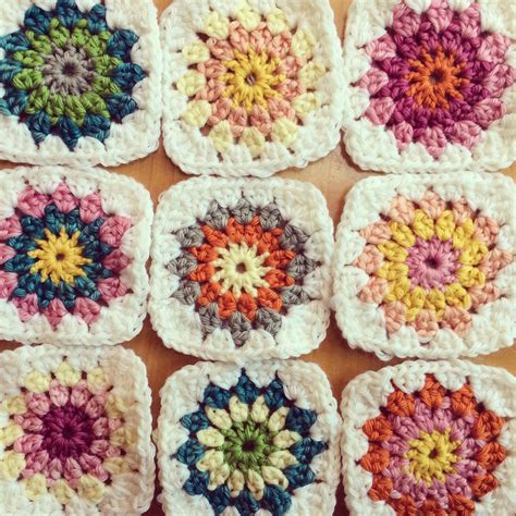 35 Free Crochet Afghan Square Patterns