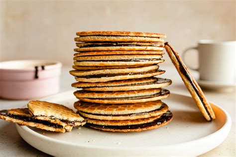 Dutch Stroopwafels (Syrup Waffles) Recipe