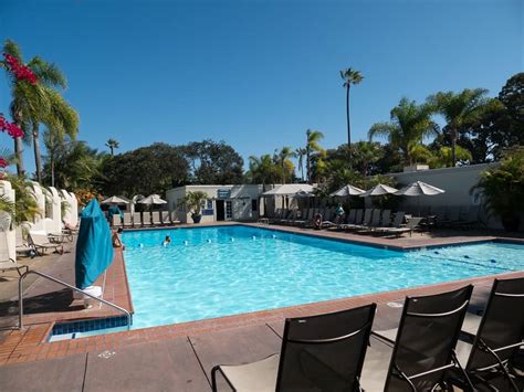 Bahia Resort Hotel - Go San Diego