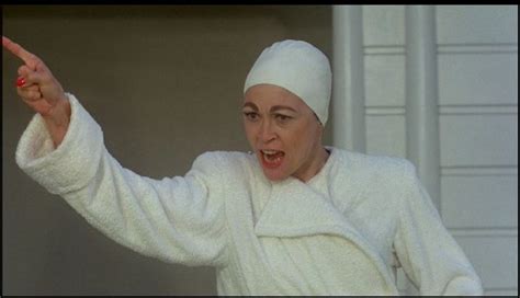 DREAMS ARE WHAT LE CINEMA IS FOR...: MOMMIE DEAREST 1981