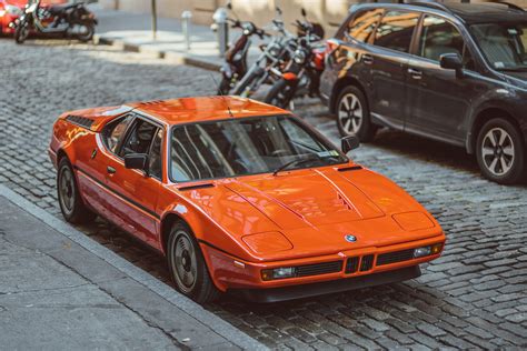 The BMW M1: A Wild, Pricey, Brief Collaboration With Lamborghini ...