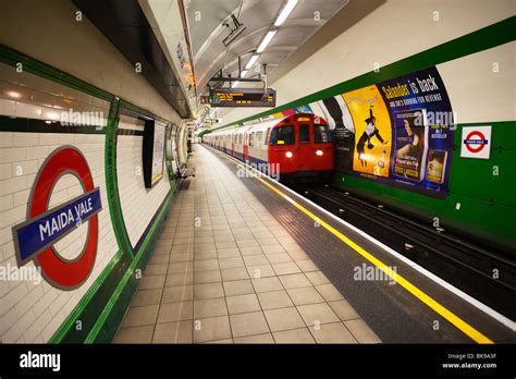 Train at a subway station, London Underground, London, England Stock ...