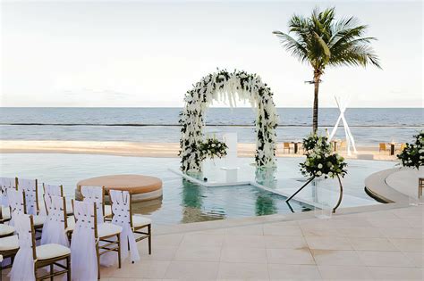 Breathless Riviera Cancún Resort and Spa ️ Destination Weddings