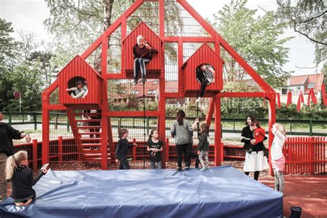 Learn as They Play: 18 Examples of Architecture for Kids | ArchDaily