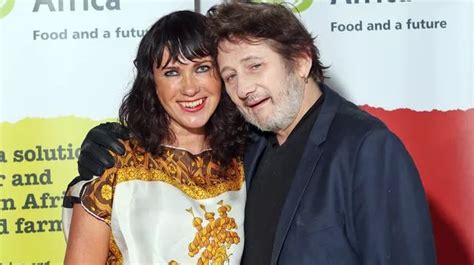 Shane MacGowan's wife shares powerful update with picture after ICU ...