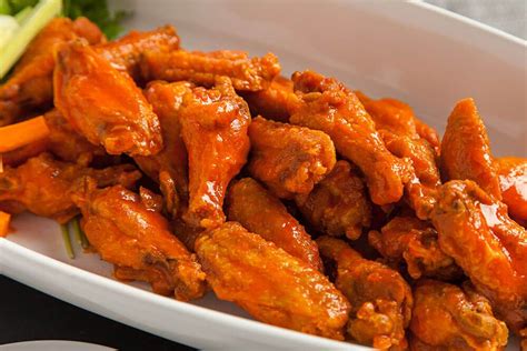 Long Wong’s Hot Wings - 28 Photos & 21 Reviews - Chicken Wings - 4344 W ...