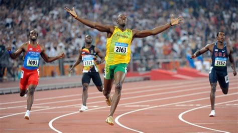 Usain Bolt's desire to beat his 9.4 seconds world record - Channel 4 News