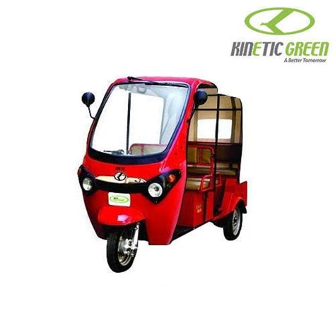 Kinetic Green Electric Rickshaw, Vehicle Capacity: 4 Seater, Model Name ...