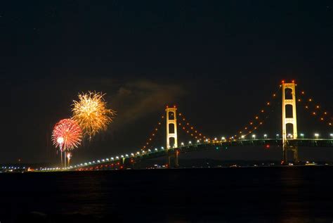 Seasonal Views Gallery | Mackinac Bridge Authority