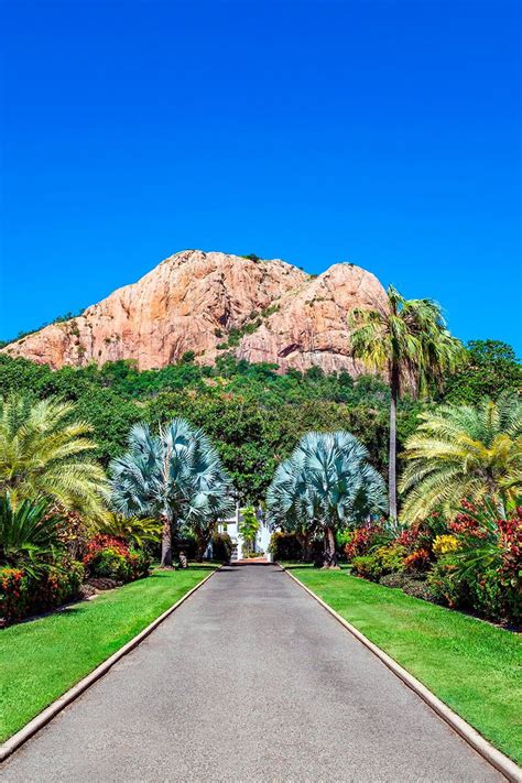 Townsville Area - AQUARIUS ON THE BEACH TOWNSVILLE