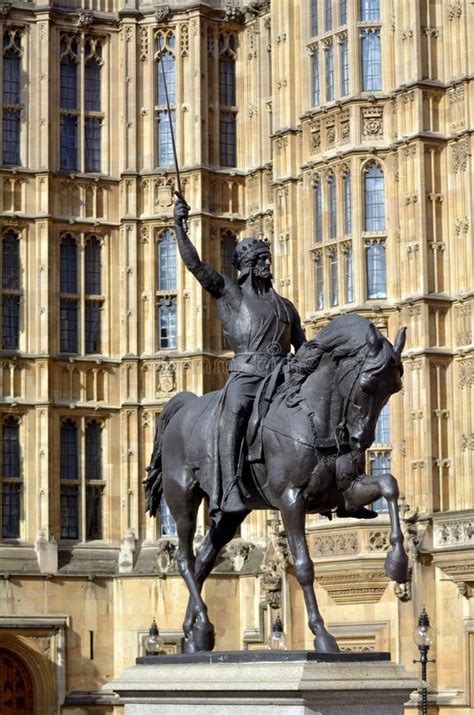 King Richard The Lionheart Statue, London, England Stock Photo - Image ...