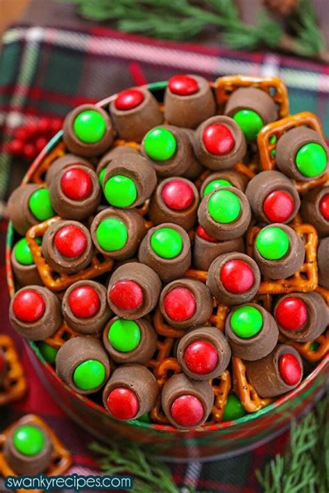 Rolo Pretzels: Sweet & Salty Bites | Swanky Recipes