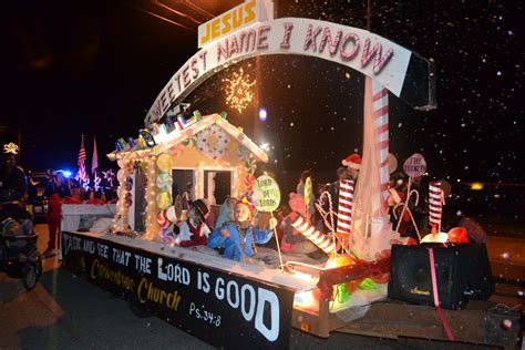 Pin on Christmas parade floats