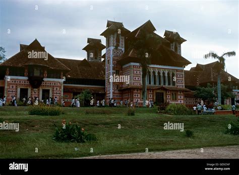 Napier museum building hi-res stock photography and images - Alamy