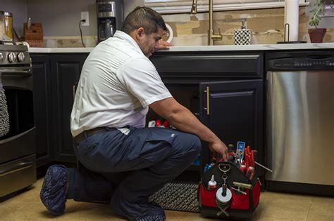 Finding Your Perfect Emergency Plumber | Katy, TX - bluefrog Plumbing ...