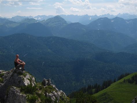 Dancin' down them dirty, dusty trails...: Hiking in the Bavarian Alps