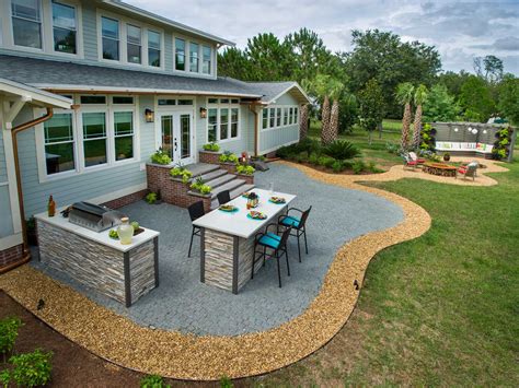 10 Inspiring Concrete Patio Ideas For your Backyard - 2024 Guide ...