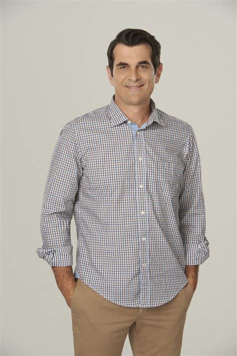 Ty Burrell as Phil Dunphy in #ModernFamily - Season 6 | Modern family ...