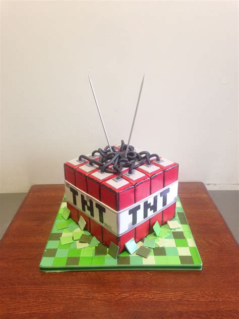 Minecraft TNT Birthday Cake | Custom birthday cakes, Birthday cake, Cake