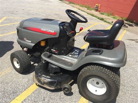 Craftsman Lt2000 20 Hp 42 Lawn Tractor at Craftsman Tractor