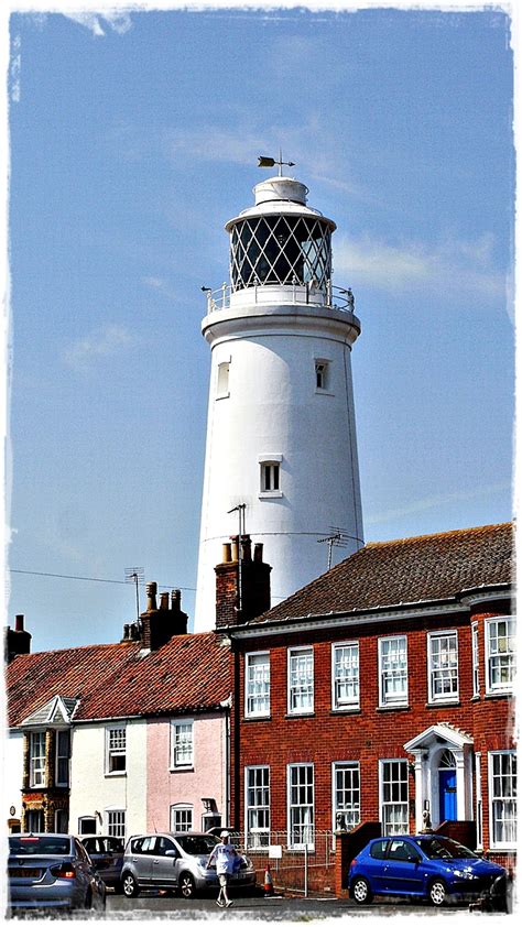 Handcrafted by Picto: Southwold Lighthouse