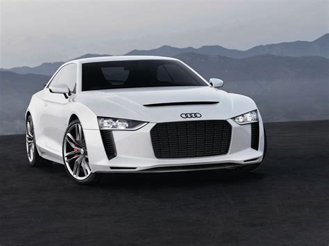 Aleena Latest Cars: Audi Quattro Concept & Audi R8 GT Sports Car